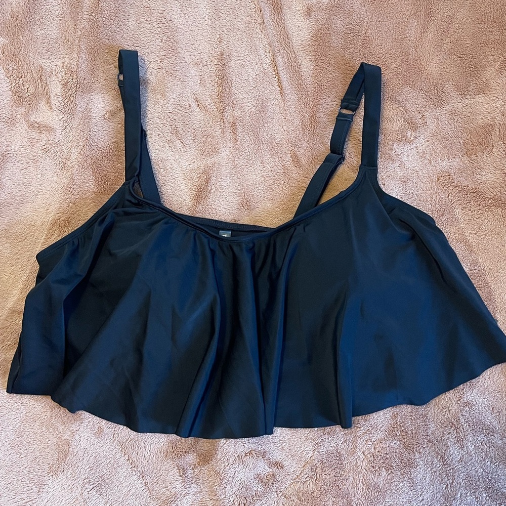 NWT black ruffle swim top